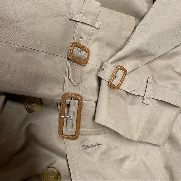 Burberry Tan Trench Coat - Picture 12 of 16